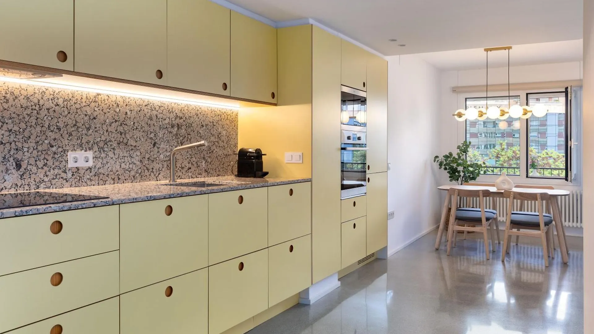 Flateli Lorenzana 35 C Girona Apartman